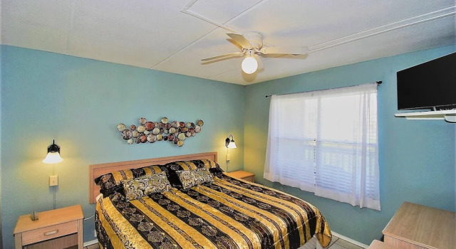 Parklane Condo Unit #311 2 Bedrooms 2 Bathrooms Apts, Rezerwuj Hotel Hotele w Padre Island z parkingiem, Parking