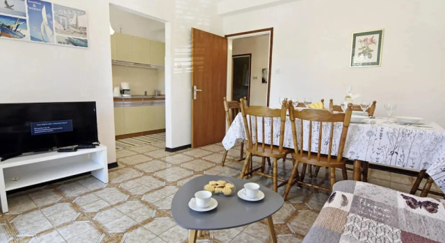Апартаменты Spacious Flat With Terrace in Umag