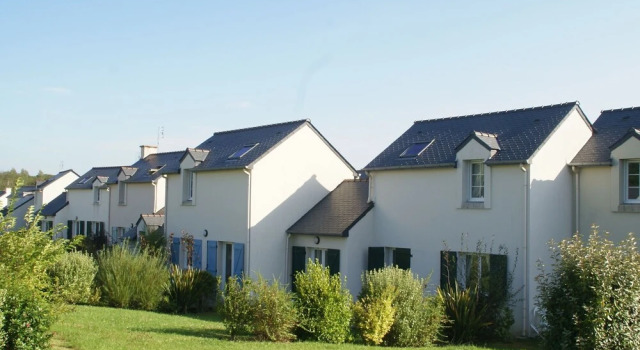 Cozy Breton Holiday Home Near the bay of Douarnenez, Забронировать Отель Отели Finistère с парковкой, Парковка