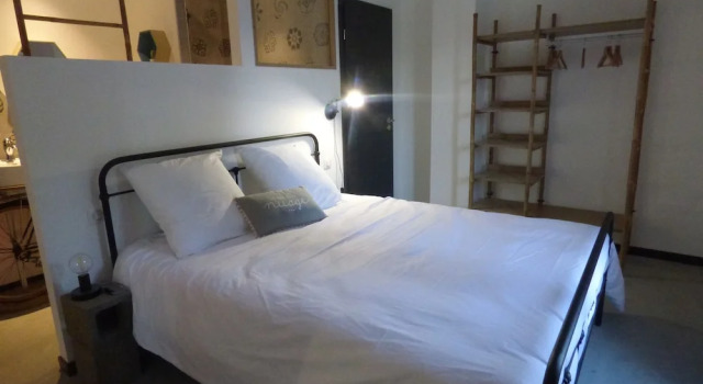 Standardní Dvoulůžkový s manželskou postelí pokoj s balkonem Chambre D’Hôte D’or Les Anges