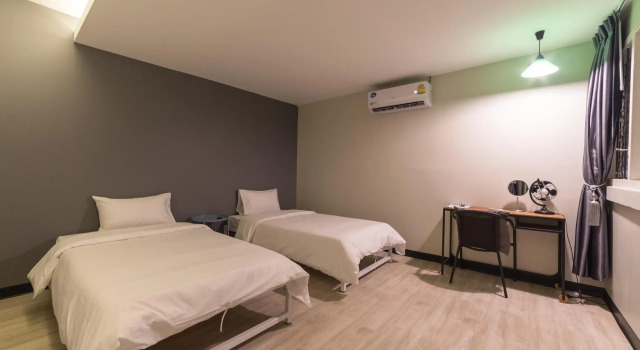 Napa Hostel Samrong Station, Réserver Auberge de jeunesse Samut Prakan Samut Prakan Province