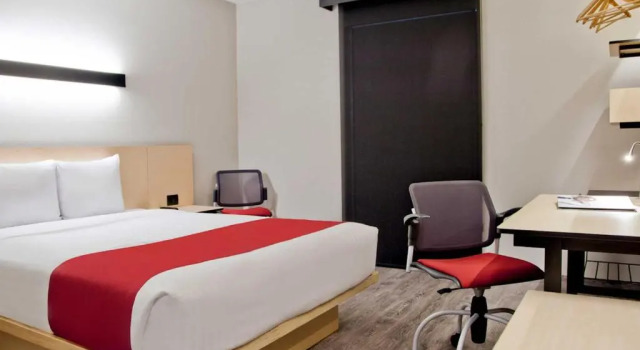 Двухместный номер Standard City Express by Marriott Leon