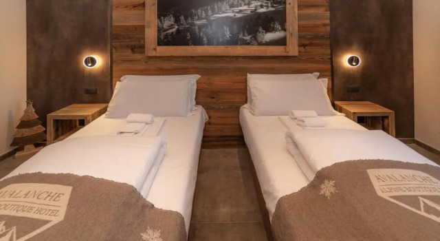 Avalanche - Alpine Boutique Hotel, Забронировать Бутик-отель Саузе-д'Ульс Val di Susa, рядом с Горнолыжный подъемник Коло