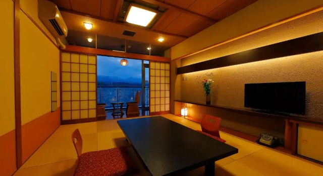 Четырёхместный номер Standard Mikuma Hotel