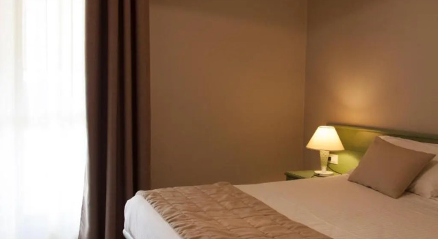 Двухместный номер Economy с балконом Hotel Berta