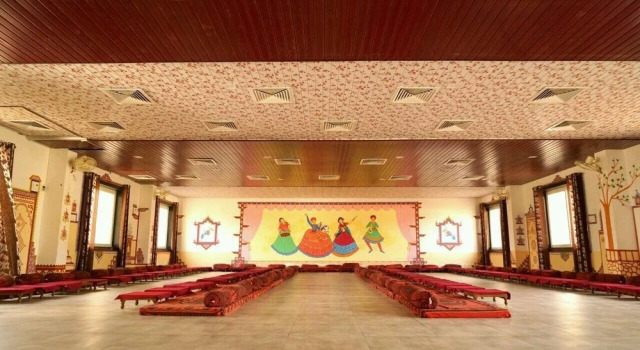 Hotel Nandini Resort, Забронировать Курортный отель Отели штата Раджастхана 3 звезды, 3*