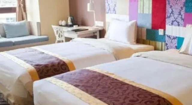 Zhanghe Hotel (Haikou Xiuying Port West Bus Station), Book Hotel Billige hoteller i Haikou