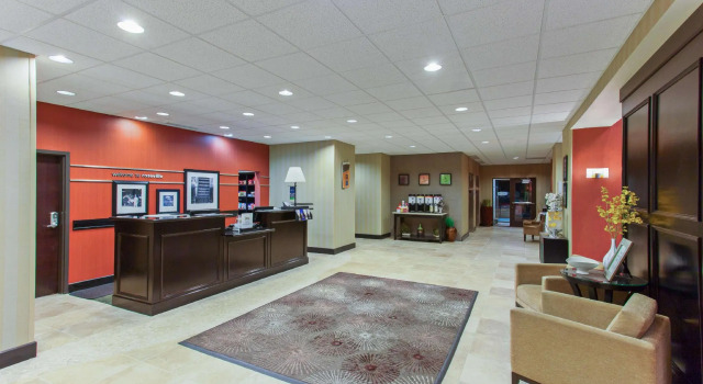 Hampton Inn and Suites Roseville
