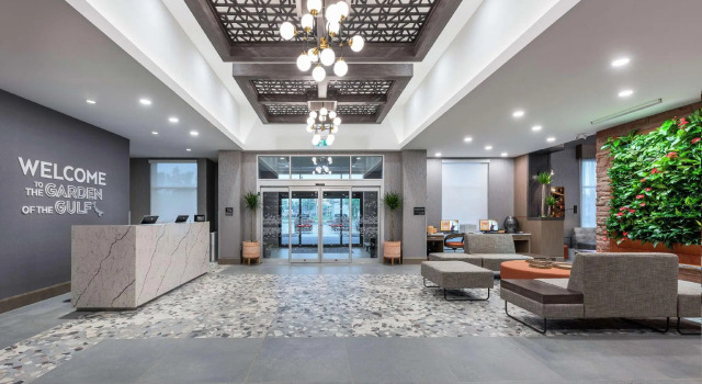 Четырёхместный люкс Hampton Inn & Suites Charlottetown