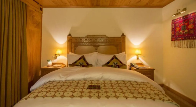 Suite Executive Gilgit Serena Hotel