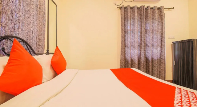 OYO 23020 Ramy's Inn, Rezerwuj Hotel Calangute North Goa