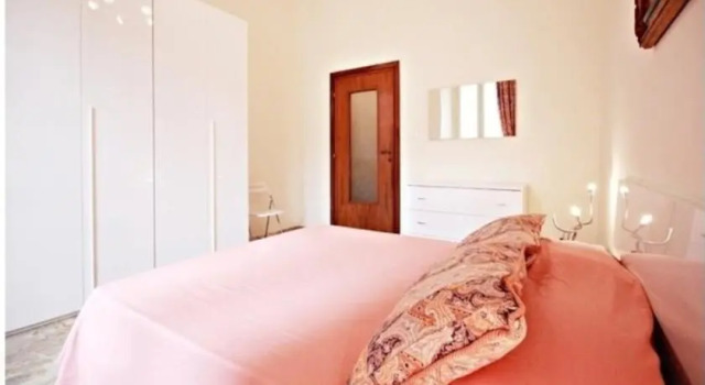 Ludovisi Holidays Home, Забронировать Апартаменты/квартира Виа Венето , рядом с Посольство США в Риме