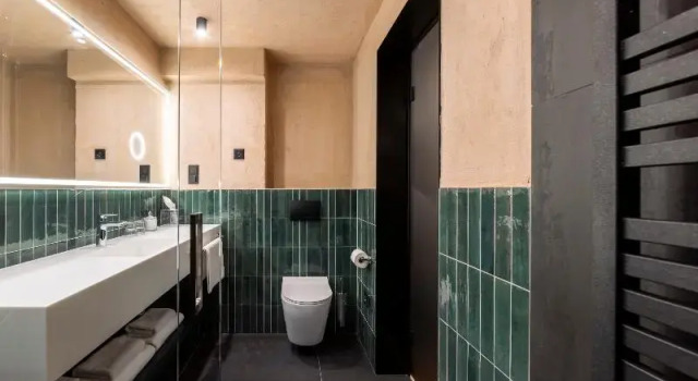 Полулюкс Standard Nomadic Urban Premium Suites