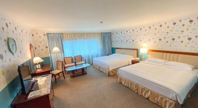 Четырёхместный номер Standard с видом на горы Evergreen Laurel Hotel - Keelung