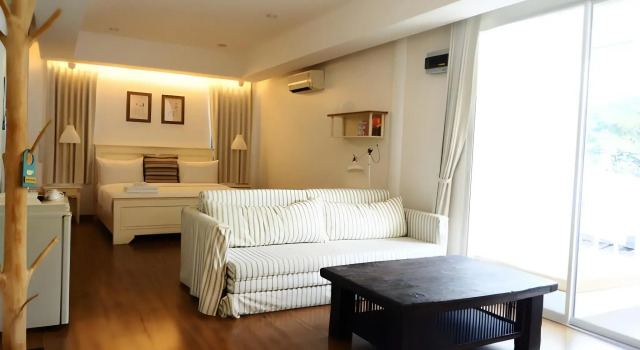 Costa Village Well Pool Villa Pattaya