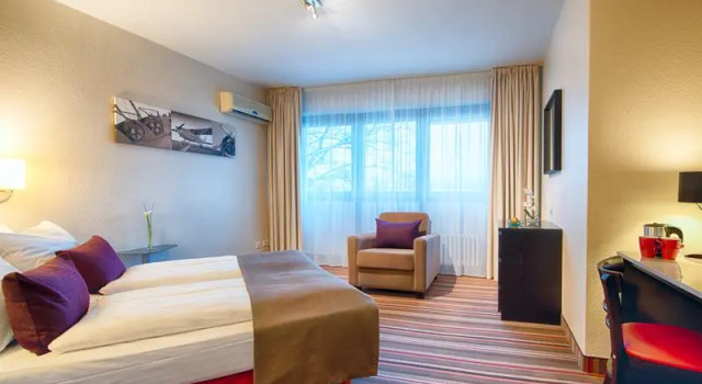 Двухместный номер Comfort Leonardo Inn Hotel Hamburg Airport