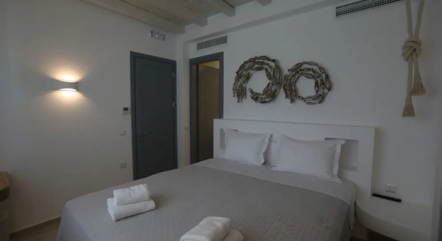 Villa Moonflower