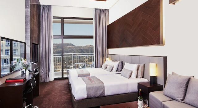 Люкс Pet Friendly Ramada Hotel & Suites by Wyndham Gangwon Pyeongchang