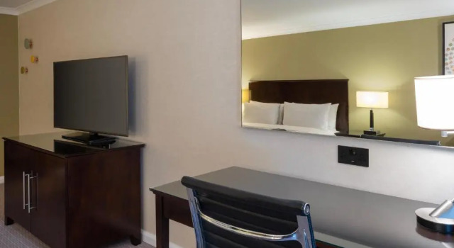 Семейный номер Standard Forest of Arden Hotel and Country Club