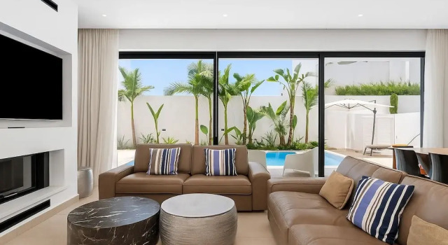 Вилла Luxury Periyiali Konnos Villas Beach Resort