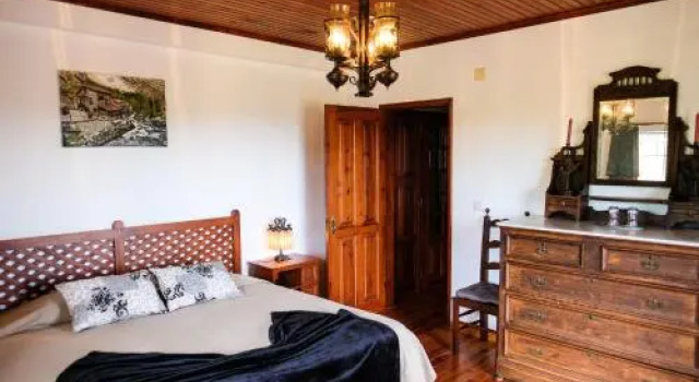 A Casa do Olival - zona Castelo do Bode-Tomar, Buchen Sie Hotel Barreira Grande 