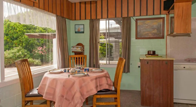 Holiday Haven - Whitianga Bach