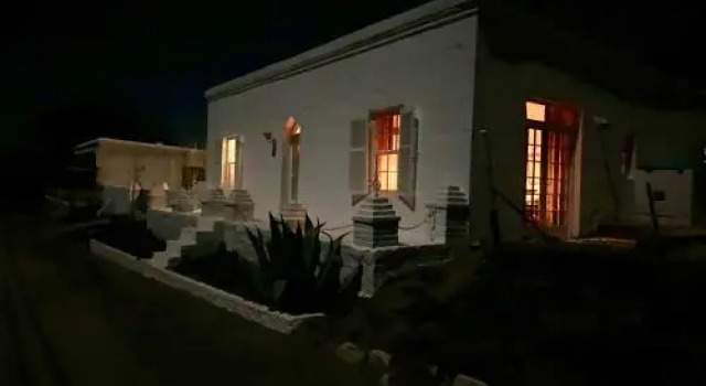 Klein Geluk Nieu Bethesda, Book Hotel Nieu-Bethesda Graaff Reinet