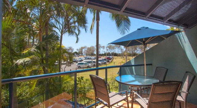 Коттедж с 2 комнатами с видом на океан Byron Bay Beachfront Apartments