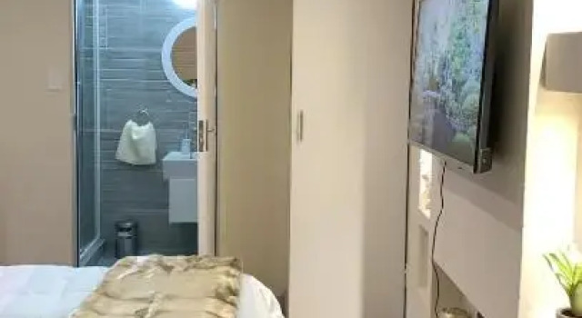 Made Guest House