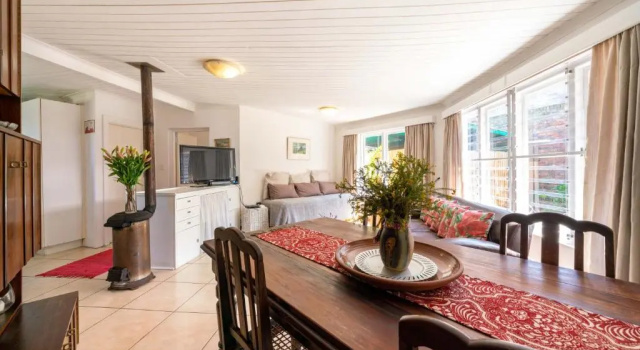 O So Kozi (Adults Only), Reservar Hotel Hotéis em Knysna com estacionamento, Estacionamento