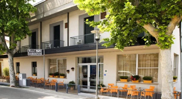 Hotel Sorriso, Забронировать Отель Сан-Мауро-Пасколи Эмилия-Романья