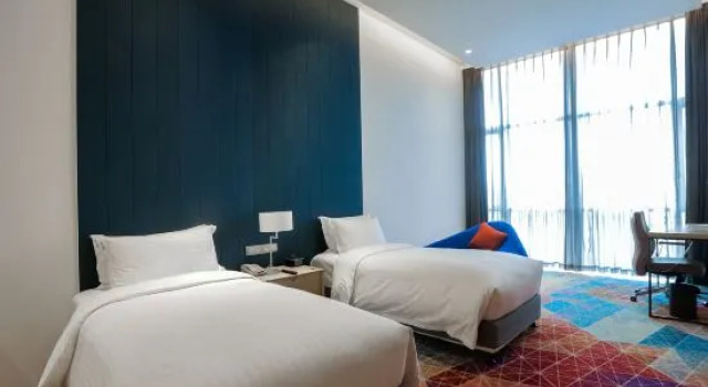 Номер Superior с балконом Holiday Inn Express Shanghai Songjiang Fangta by IHG
