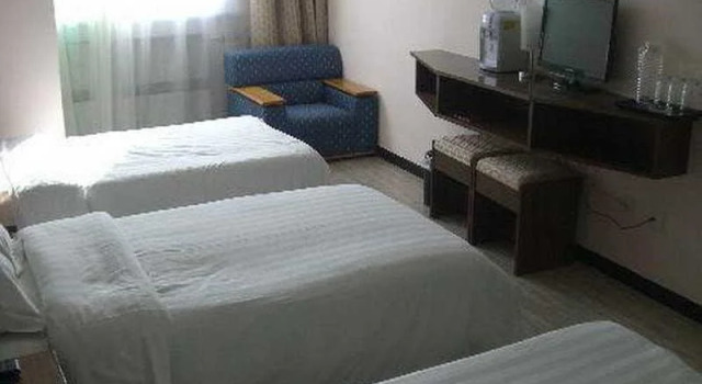 Stratus Bei Tai Ping Zhuang, Book Hotel Hoteller i Beijing Province med parkering, Parkering