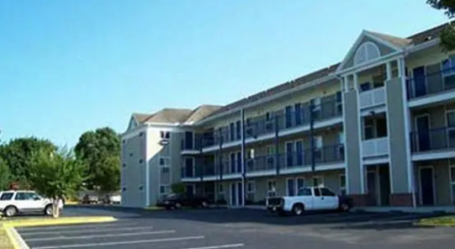 Номер Standard Stay Suites of America