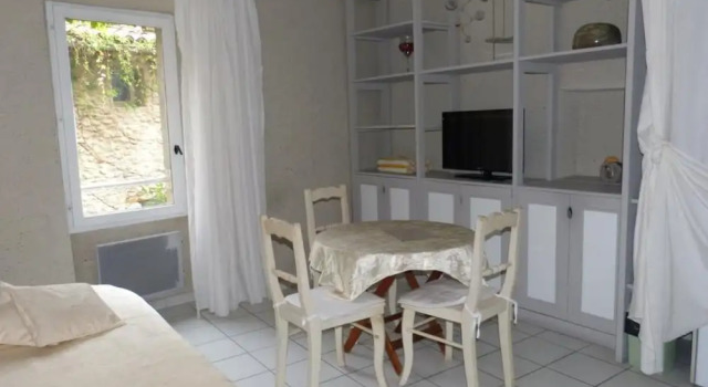 Номер Standard Hôtel la Fête en Provence
