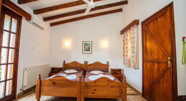 Vasilias Nikoklis Inn, Prenota Hotel Hotel 3 stelle a Nikoklia, 3*