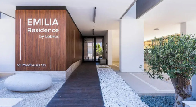 Lunette Artful 1-BR Apartment in Larnaca, Book Apartment Larnaka Larnaca Region