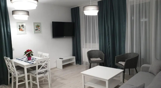 Полулюкс Deluxe Lion Apartments -Chopina 29