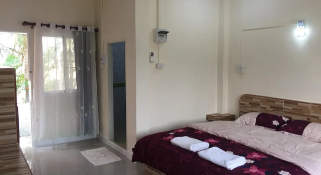 Двухместный номер Standard с балконом Baan Suan Palm Resort