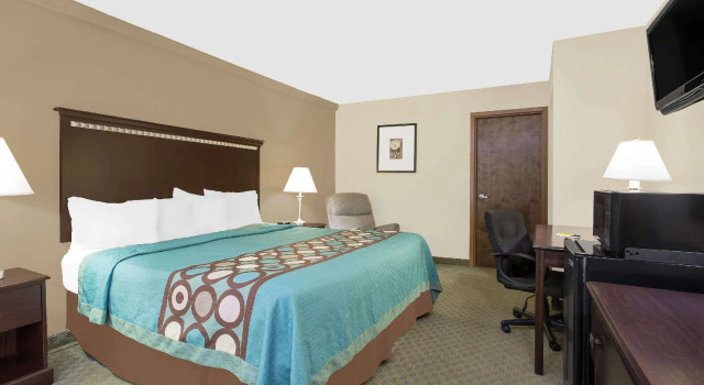 Двухместный номер Standard Super 8 by Wyndham Danville