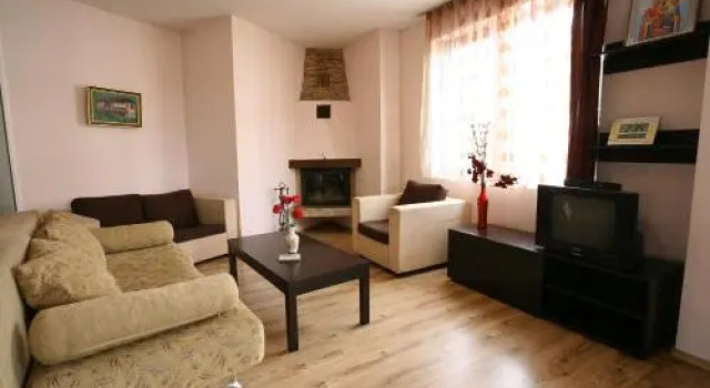 Simeon Apartment, Prenota Appartamento Hotel a Blagoevgrad con parcheggio, Parcheggio