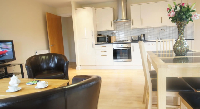 Апартаменты Superior Lodge Drive Serviced Apartments