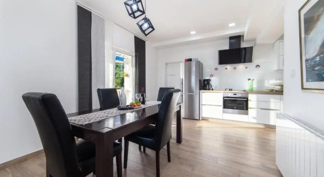 Апартаменты Deluxe Apartments Mateljak