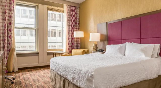 Двухместный номер Accessible Hampton Inn Majestic Chicago Theatre District