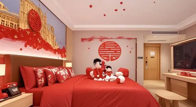 Люкс Deluxe Vienna Hotel (Chengdu Xindu Haining Leather City Store)