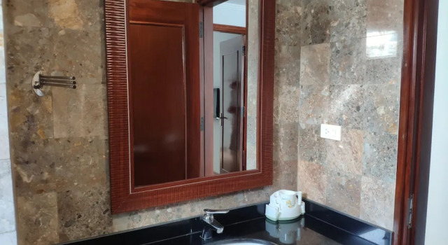 Двухместный люкс Executive Himeji Serviced Apartments