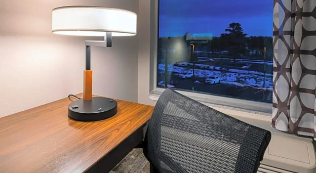 Номер Standard La Quinta Inn & Suites by Wyndham Flagstaff East I-40