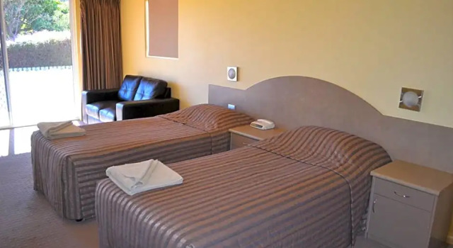 Люкс Deluxe Yarrawonga Mulwala Golf Club