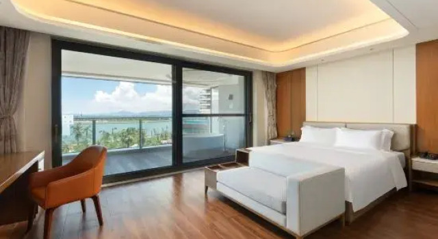 Люкс с 3 комнатами с видом на море Отель Central Coast Sea View