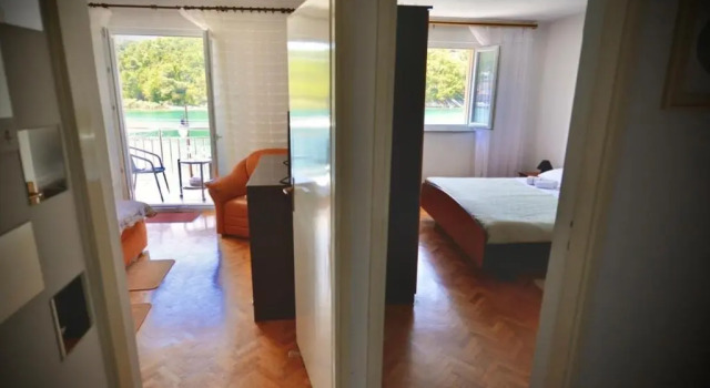 Apartment Niksa, Varaa Huoneisto Novigrad Kroatia
